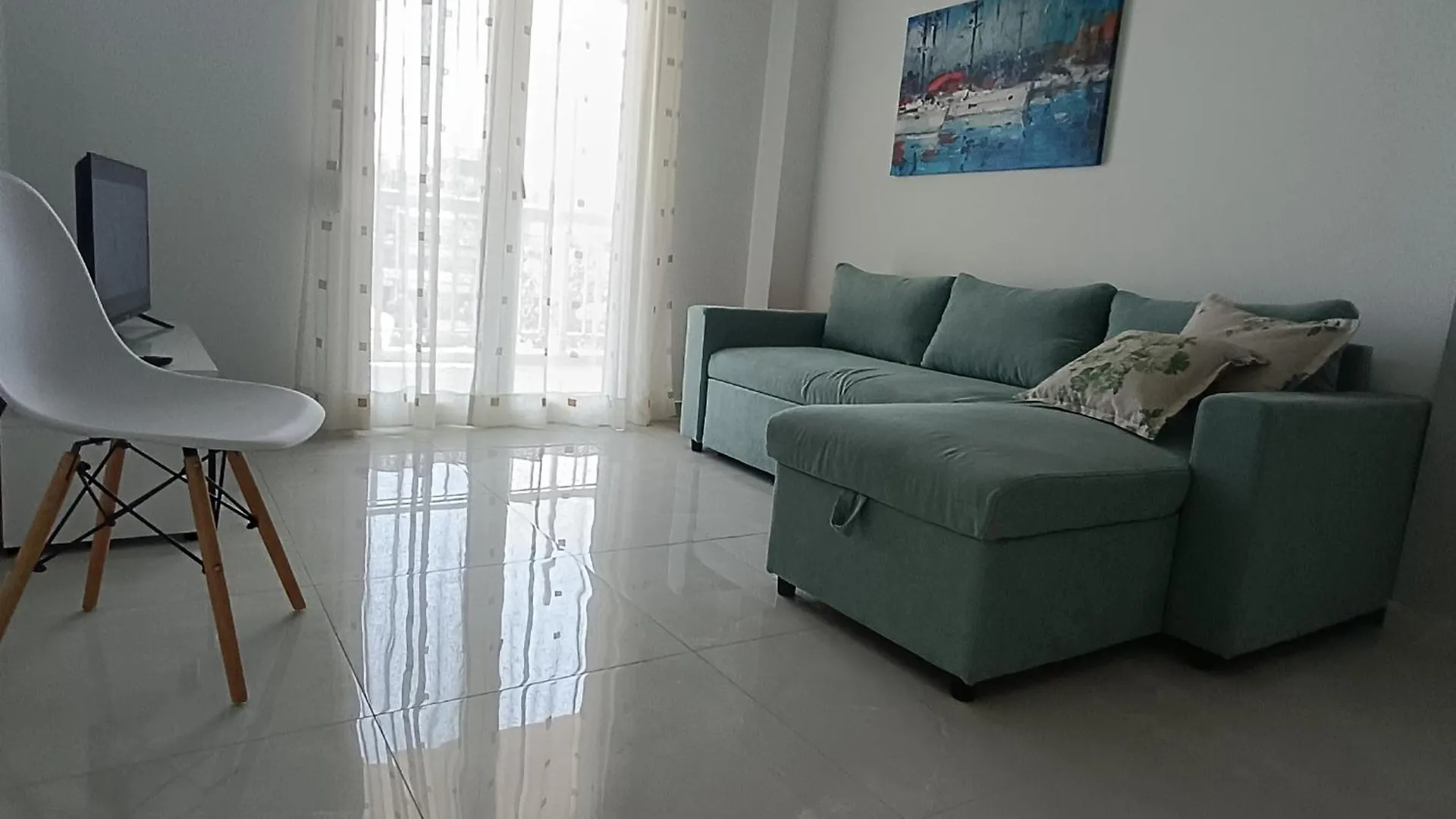 Apartmentssindesmos Peraía 0*,